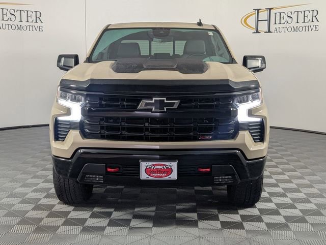 Used 2022 Chevrolet Silverado 1500 LT Trail Boss w/ LT Trail Boss Premium Package image 3