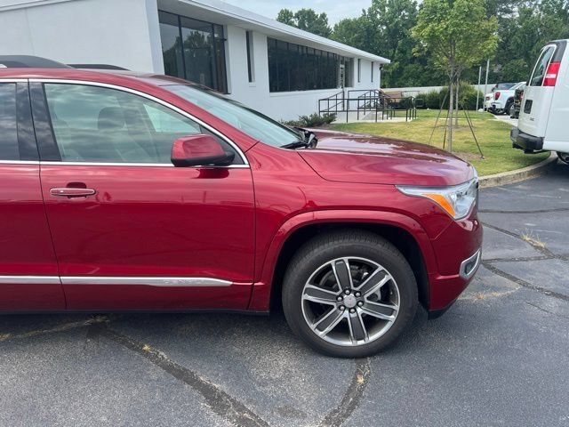 Certified 2019 GMC Acadia Denali w/ Technology Package FWD image 2