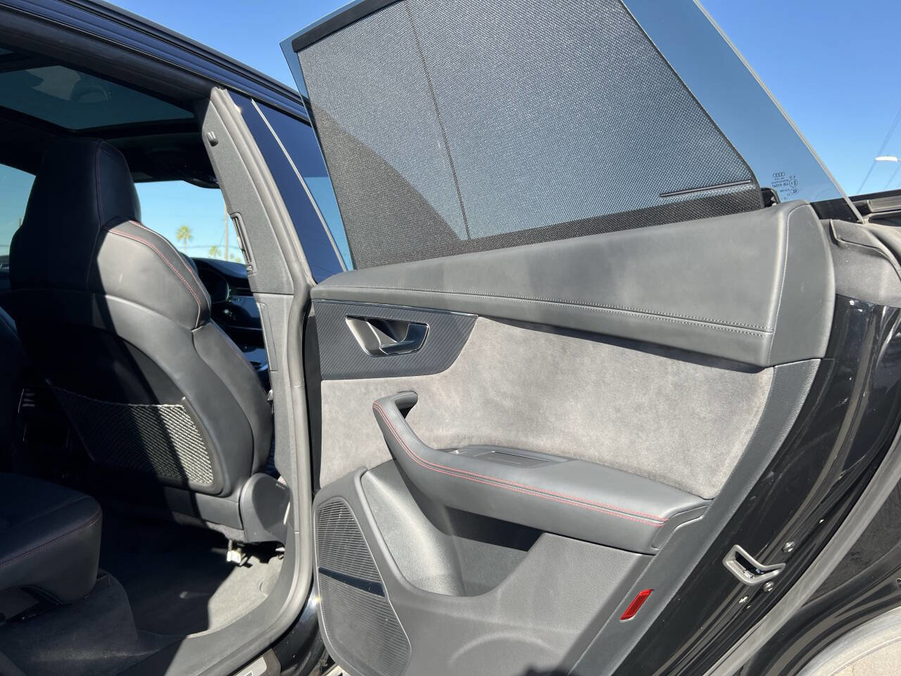 Used 2023 Audi RS Q8 image 18