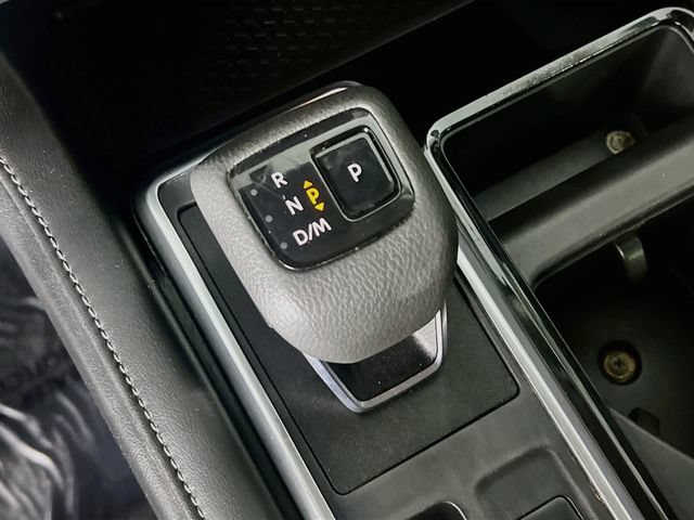 Used 2023 Nissan Pathfinder SV FWD image 24