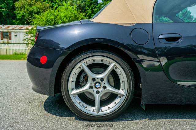 Used 2008 BMW Z4 3.0si image 9