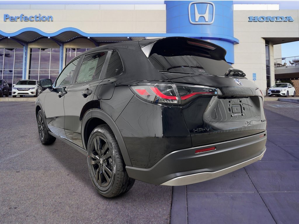New 2026 Honda HR-V Sport image 3