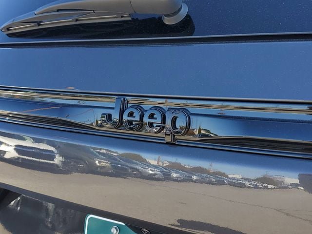 New 2026 Jeep Grand Cherokee Limited w/ Limited Altitude Package image 7