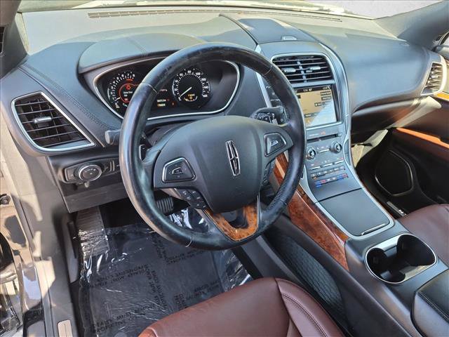 Used 2018 Lincoln MKX Reserve w/ Lincoln MKX Climate Package AWD/4WD image 9