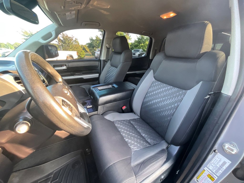 Used 2021 Toyota Tundra SR5 AWD/4WD image 14