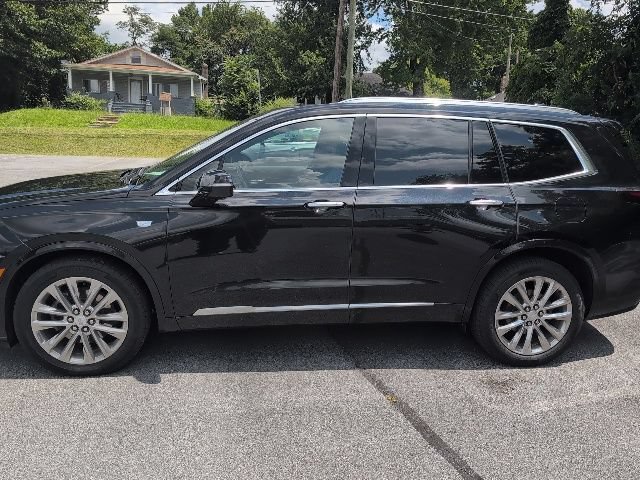 Used 2022 Cadillac XT6 Premium Luxury AWD/4WD image 4