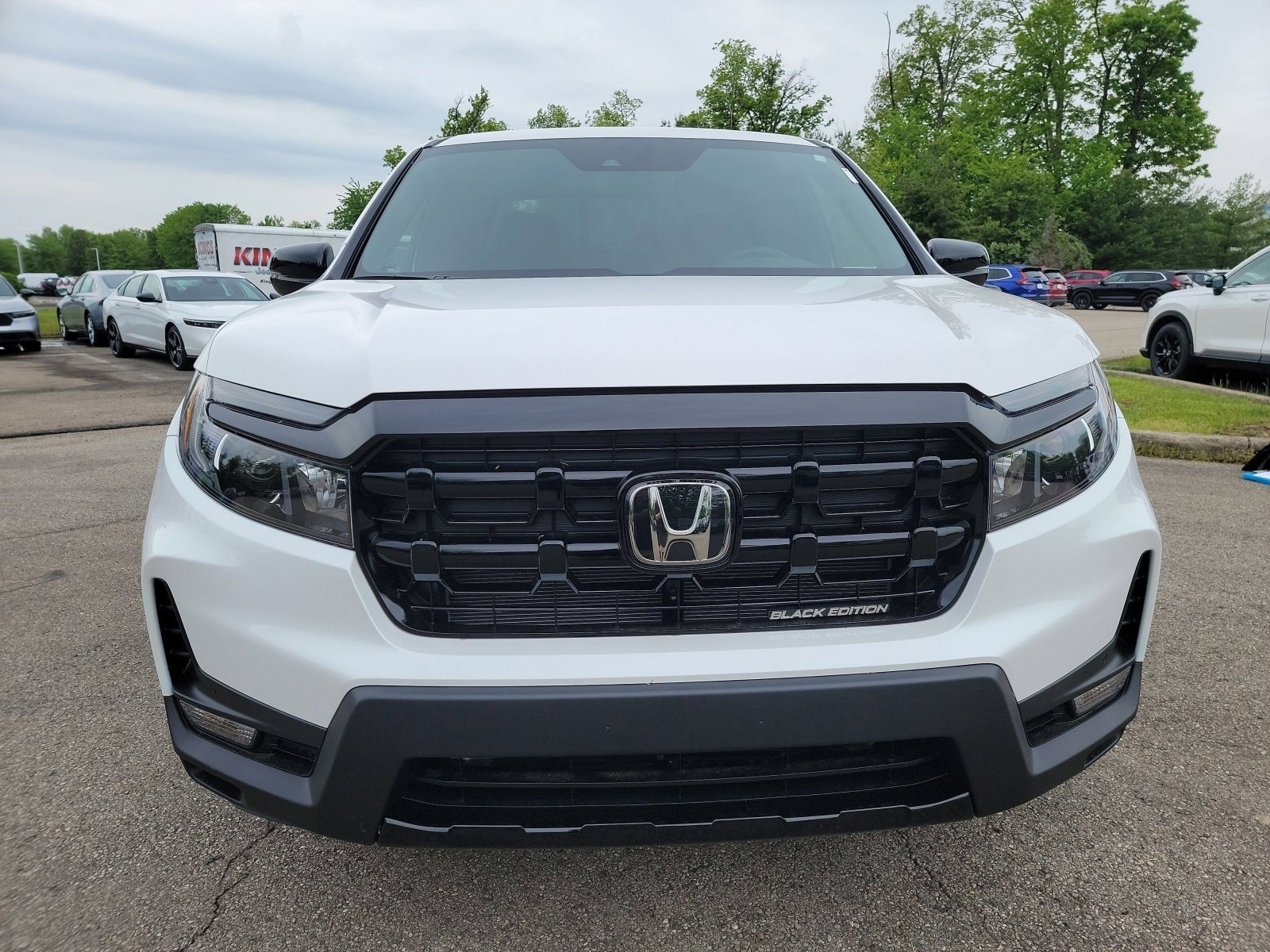 New 2026 Honda Ridgeline Black Edition image 2