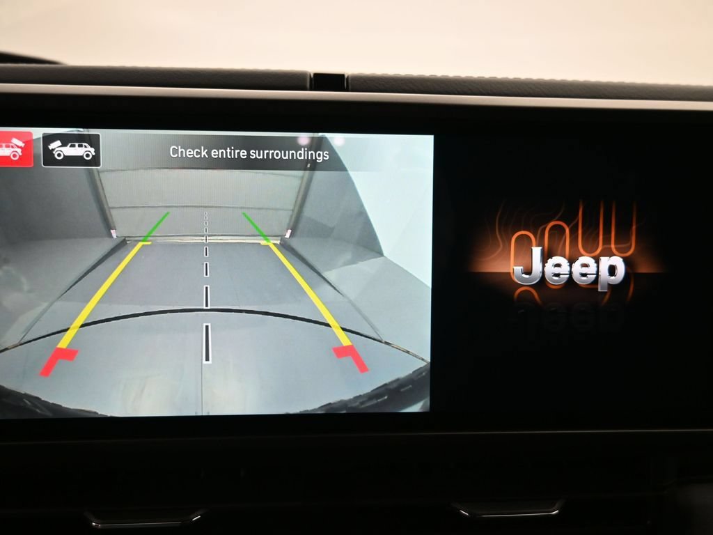 New 2026 Jeep Wrangler Unlimited Rubicon w/ Technology Group AWD/4WD image 18