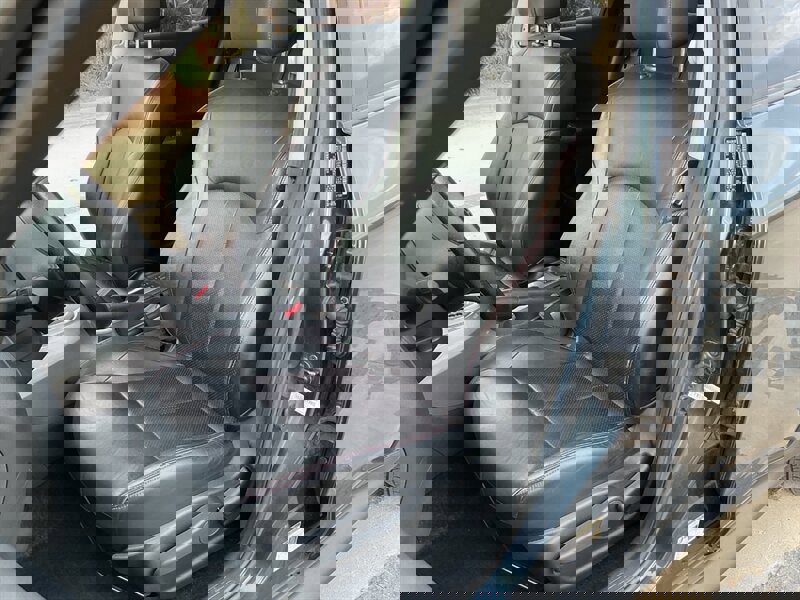 Used 2011 Nissan Juke SL image 27