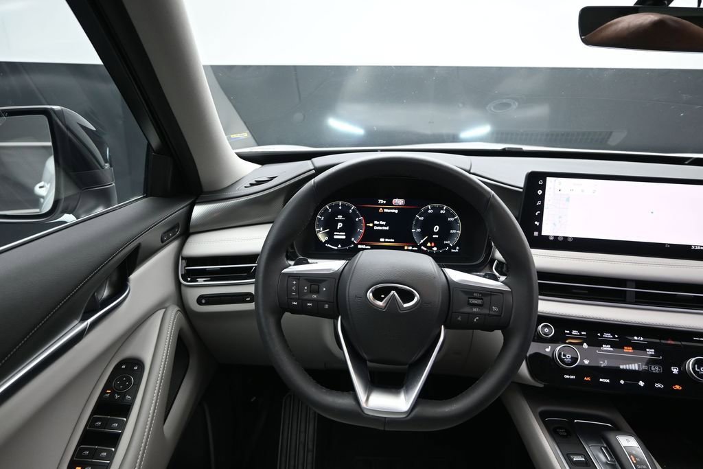 Used 2026 INFINITI QX60 Pure w/ Cargo Package FWD image 30