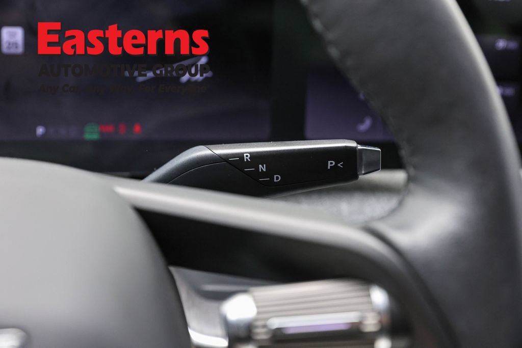 Used 2024 Lucid Air Pure RWD image 13
