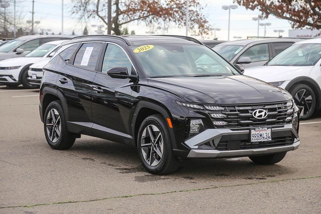 Certified 2025 Hyundai Tucson SEL AWD/4WD image 6