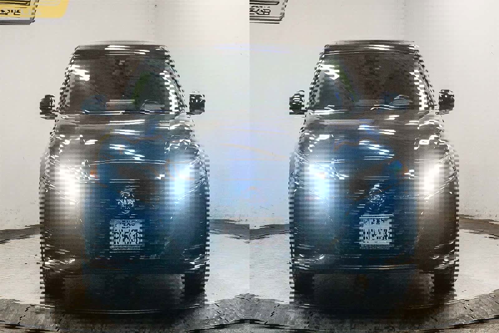 Used 2023 Nissan Altima 2.5 SR w/ SR Premium Package image 6