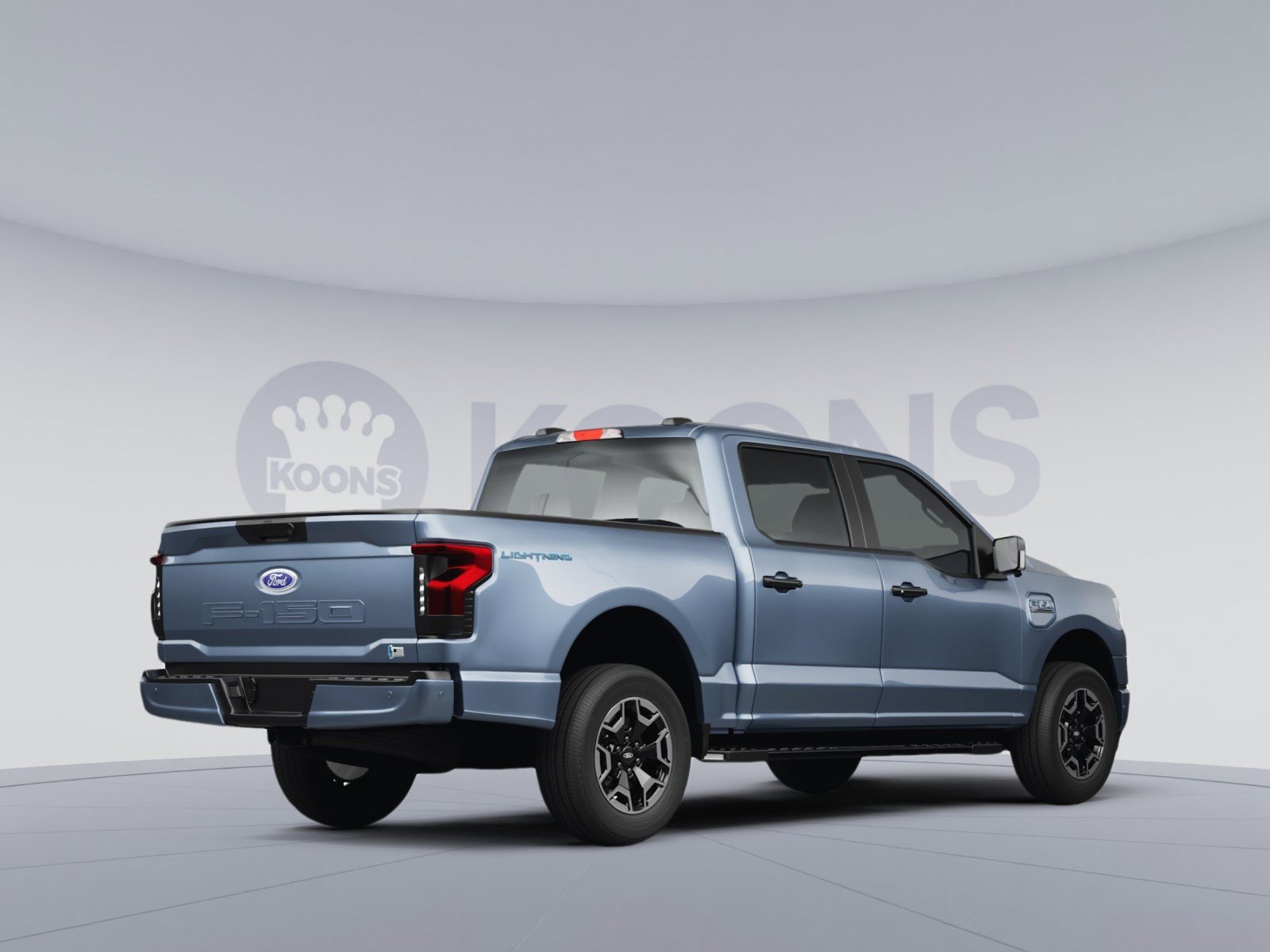 Used 2023 Ford F150 Lightning XLT w/ Tow Technology Package image 4