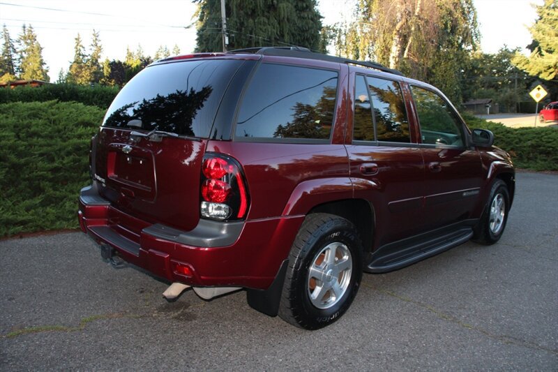 Used 2005 Chevrolet TrailBlazer LS w/ LS Preferred Equipment Group AWD/4WD image 3