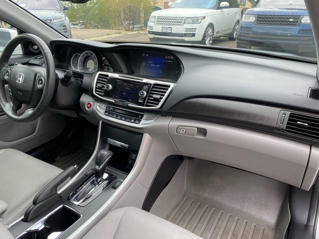 Used 2015 Honda Accord EX-L image 22