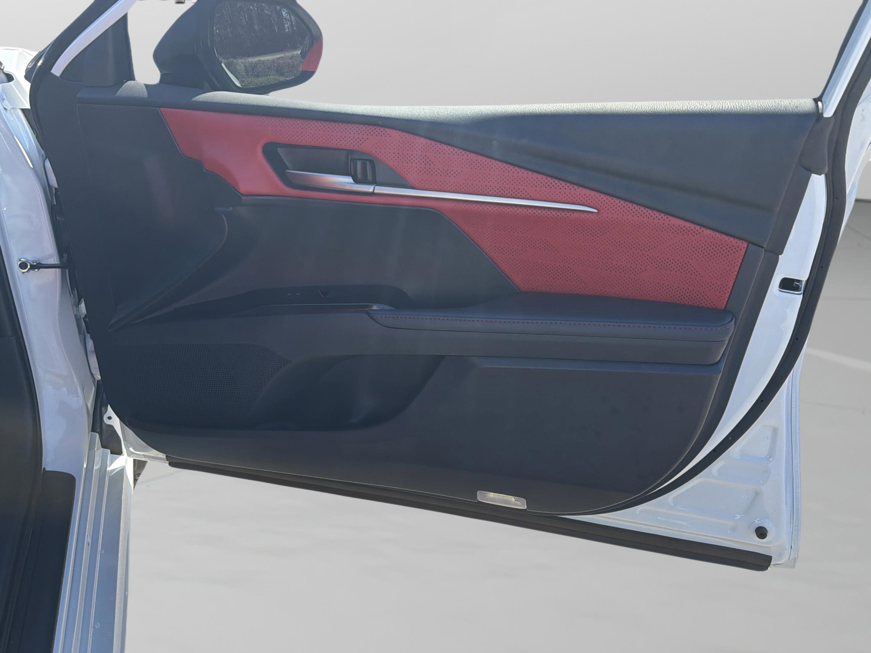 Used 2026 Toyota Camry XSE w/ Premium Plus Package image 28