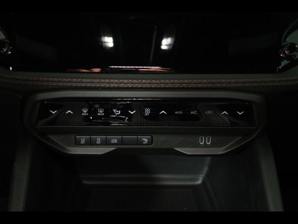 New 2026 Jeep Cherokee Limited AWD/4WD image 18