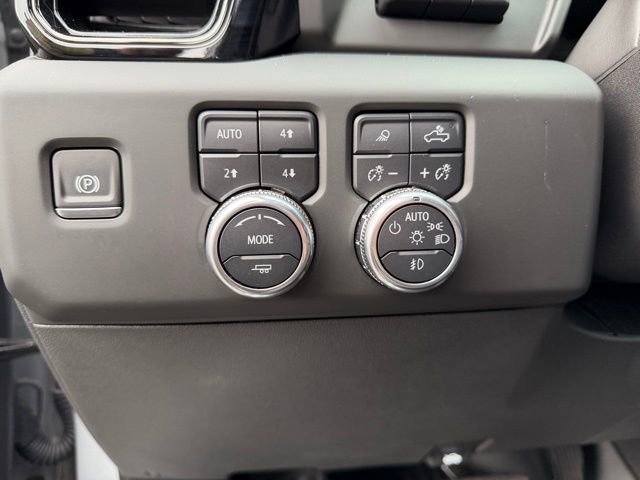 Used 2025 GMC Sierra 1500 AT4X AWD/4WD image 21