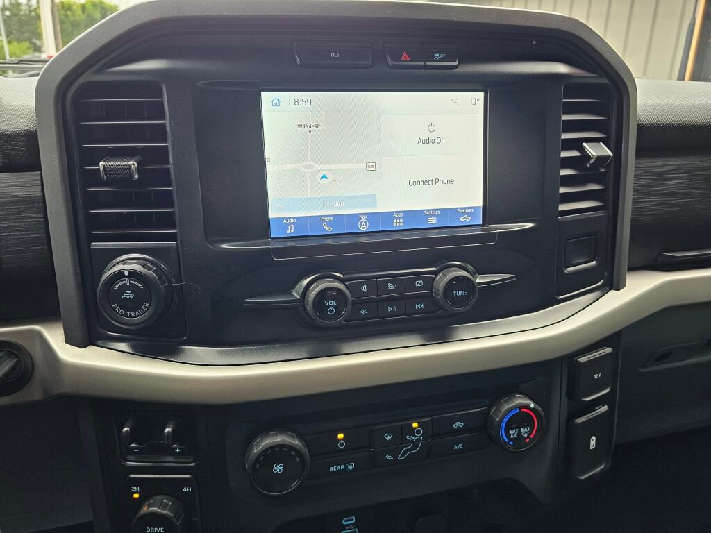 Used 2022 Ford F150 XLT w/ Trailer Tow Package image 24