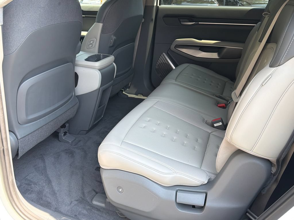 Certified 2024 Kia EV9 Wind AWD/4WD image 21