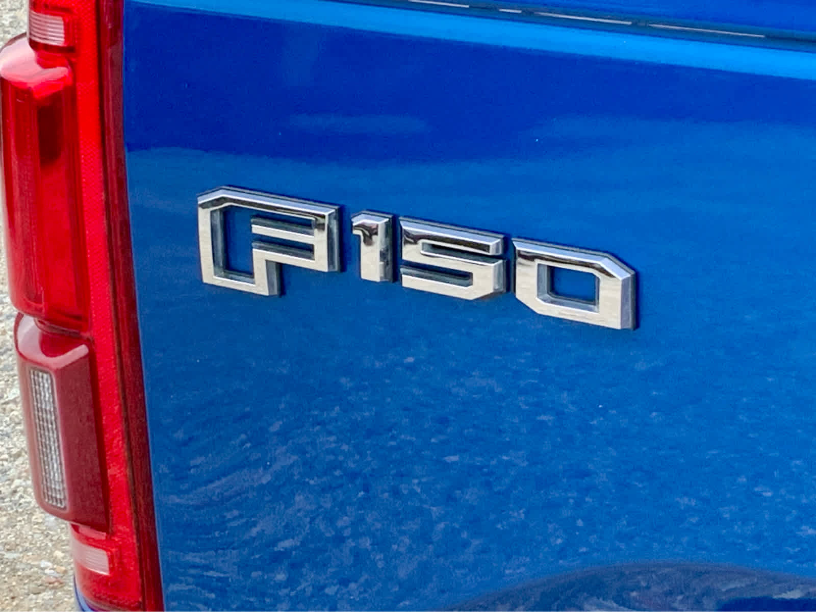 Used 2017 Ford F150 Lariat w/ Equipment Group 502A Luxury AWD/4WD image 22
