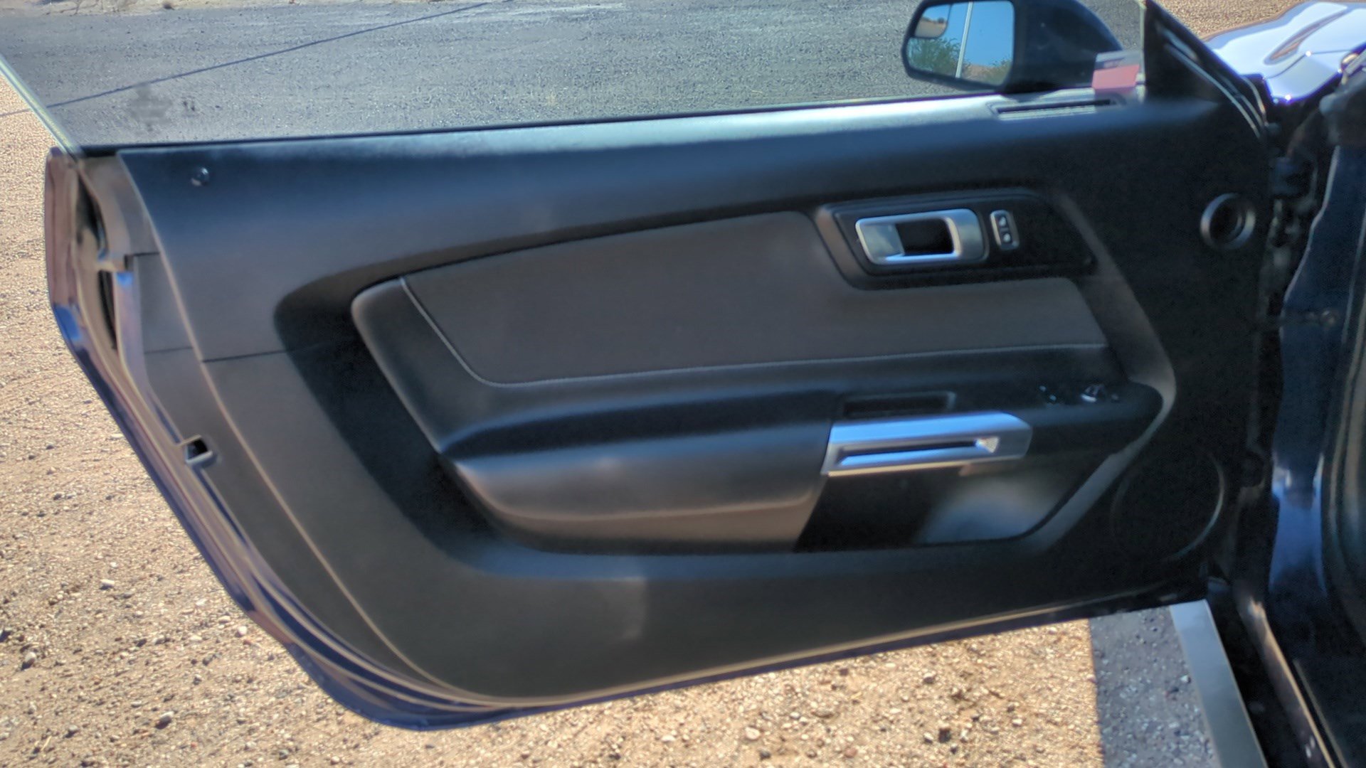 Used 2020 Ford Mustang Coupe RWD image 11