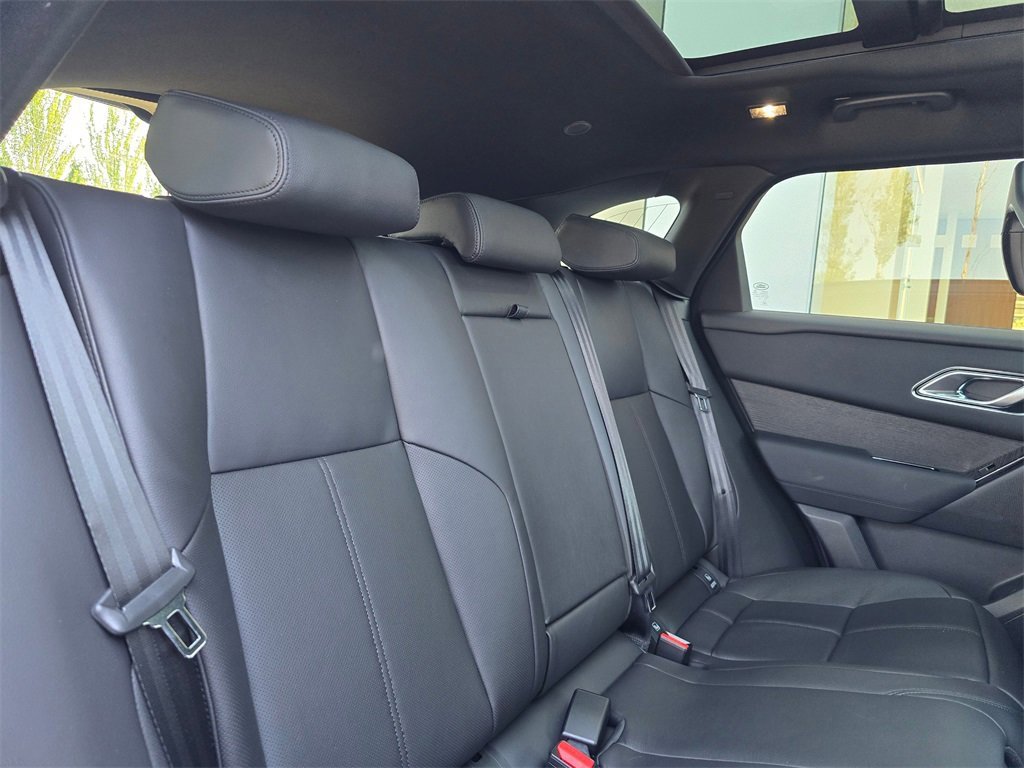 New 2026 Land Rover Range Rover Velar Dynamic SE image 29