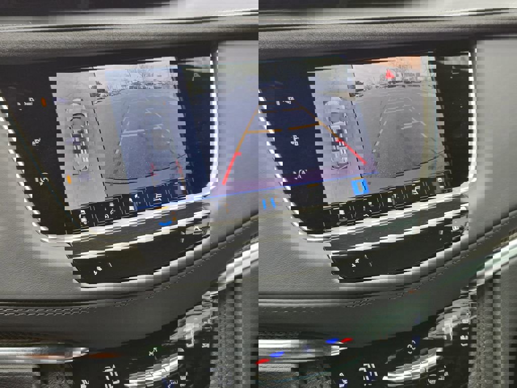 Certified 2023 Cadillac XT5 Premium Luxury w/ Platinum Package image 10