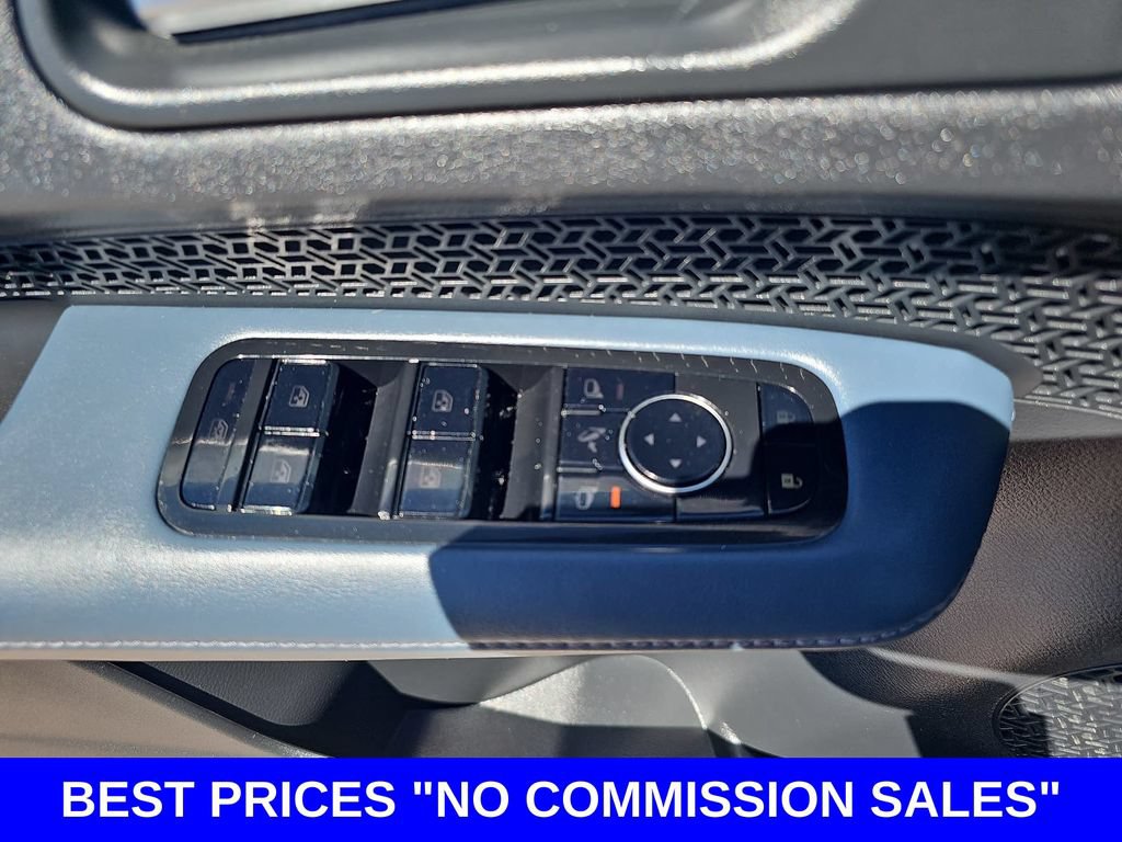 Used 2023 Nissan Ariya AWD/4WD image 29