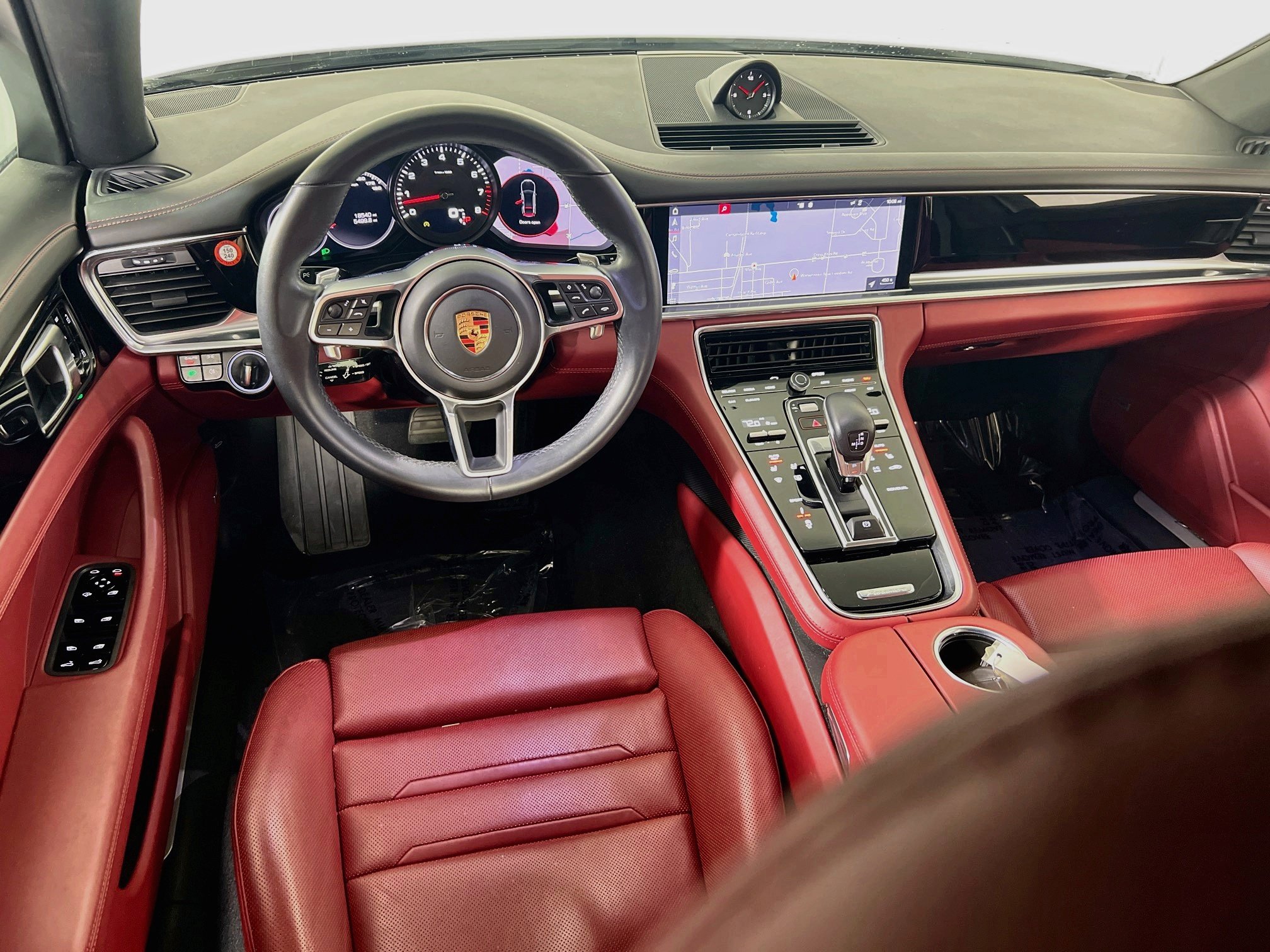 Used 2020 Porsche Panamera 4 AWD/4WD image 23