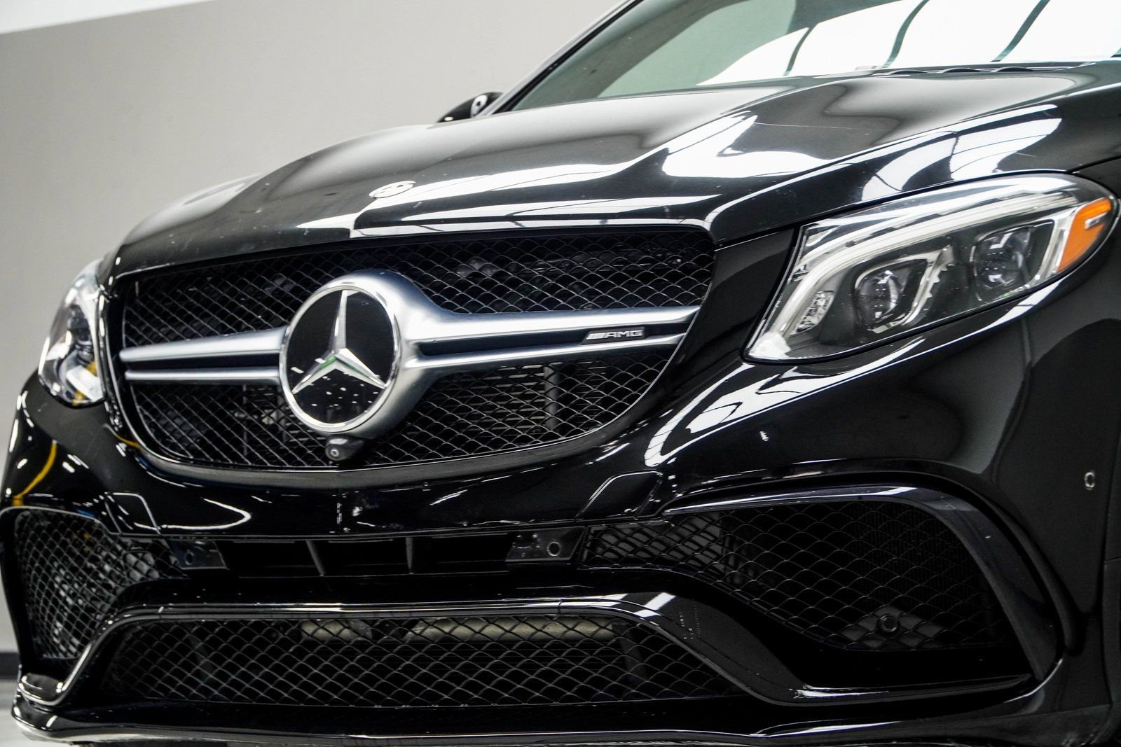 Used 2019 Mercedes-Benz GLE 63 AMG S image 2