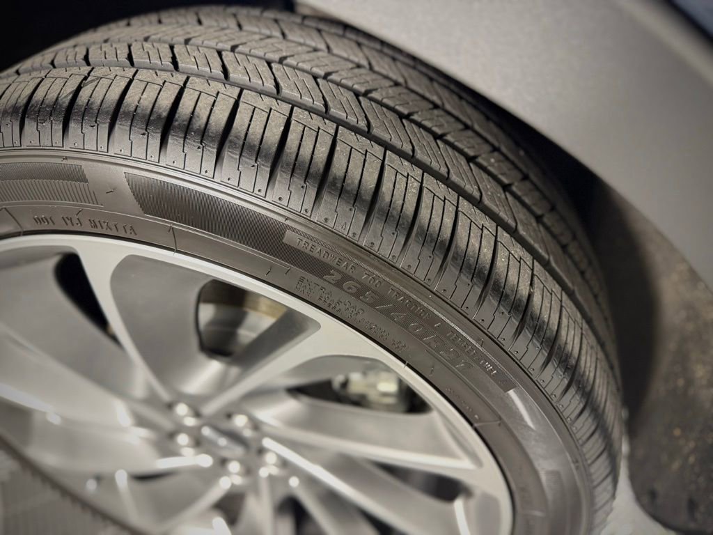 Used 2019 Lincoln Nautilus Reserve image 23