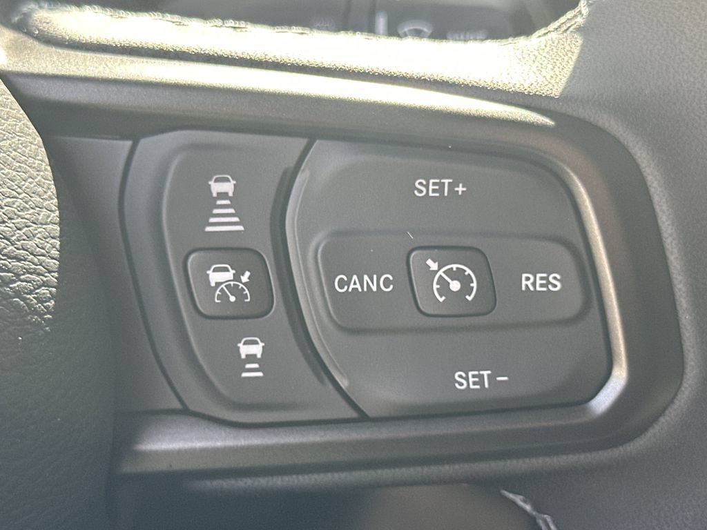 New 2026 Jeep Gladiator Sport AWD/4WD image 25