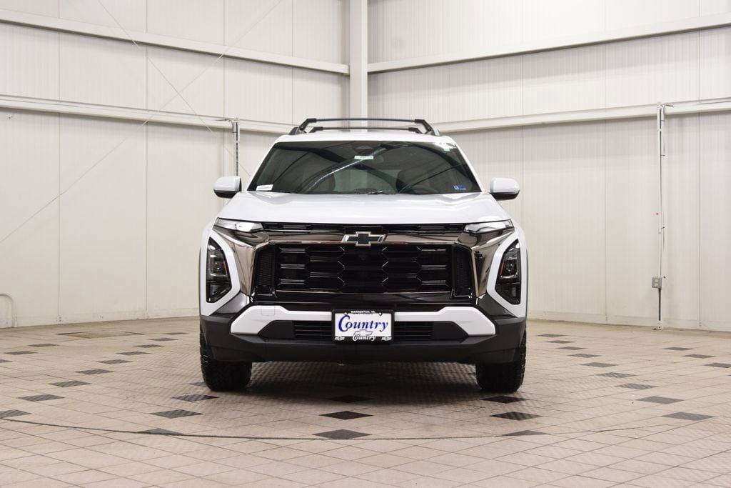 New 2026 Chevrolet Equinox ACTIV FWD image 2