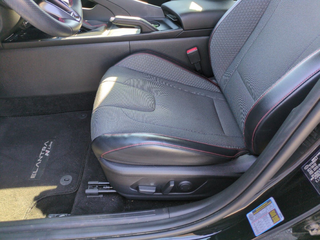 Used 2023 Hyundai Elantra N Line w/ Preferred Accessory Package FWD image 13