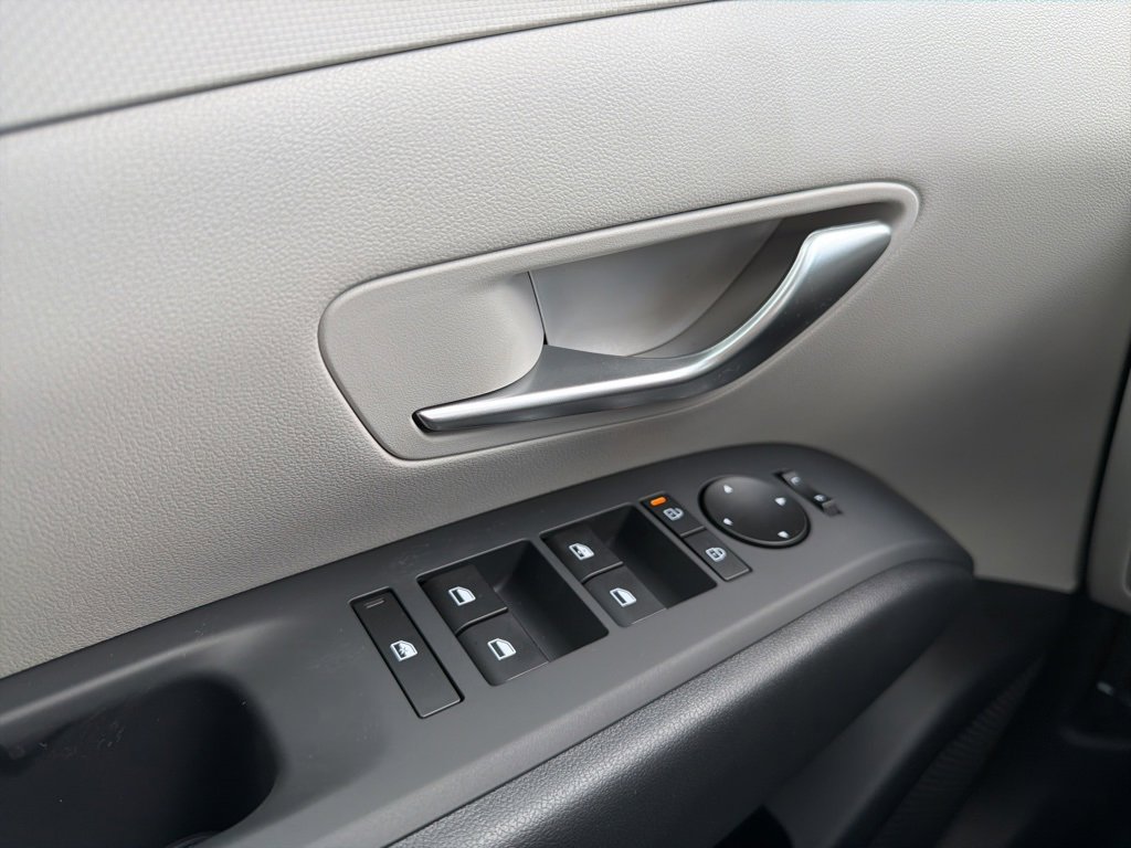 New 2026 Hyundai Tucson SE image 27