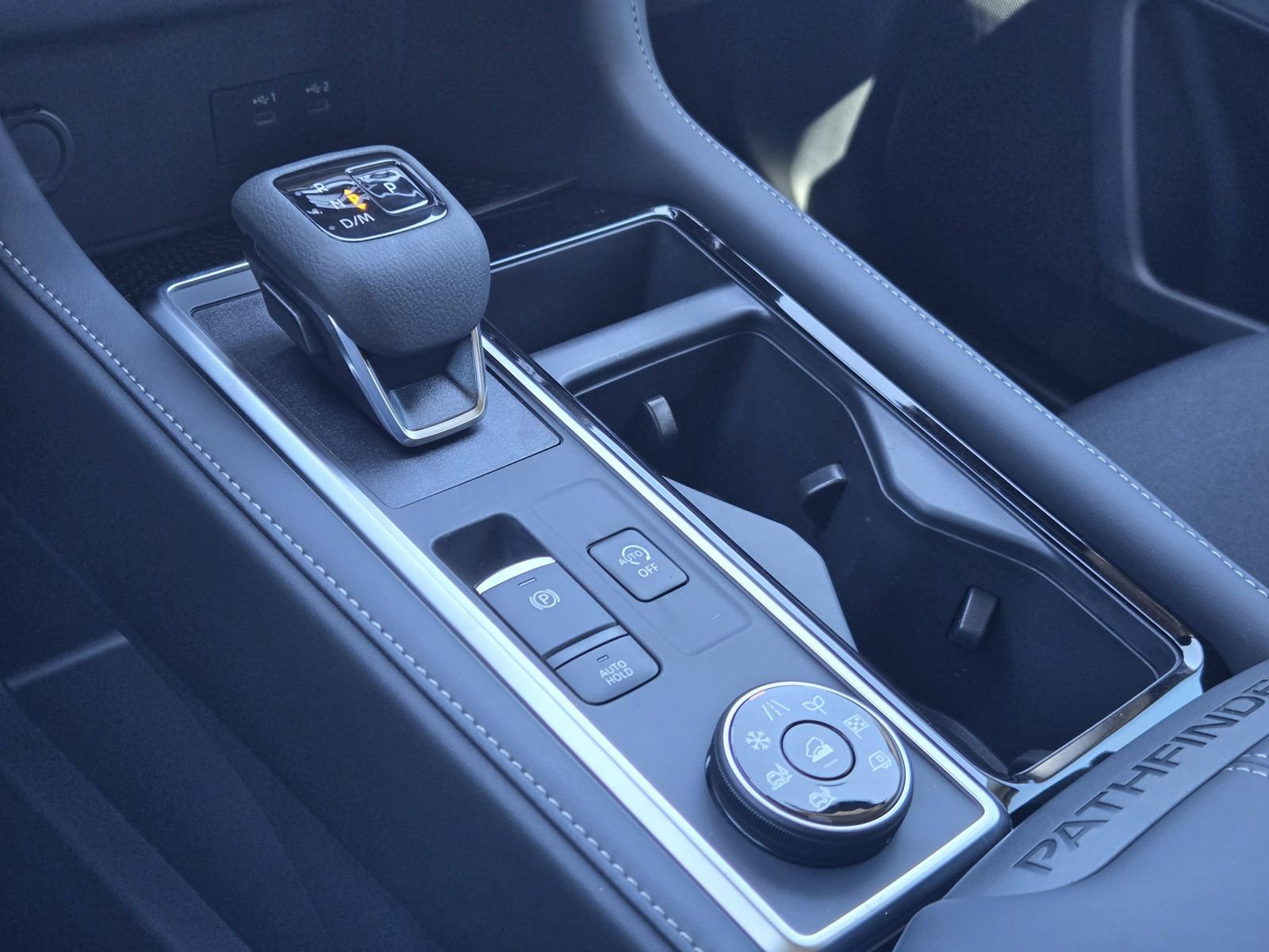 New 2026 Nissan Pathfinder SV image 18