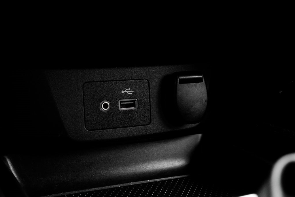 Used 2021 Nissan Rogue Sport S image 16