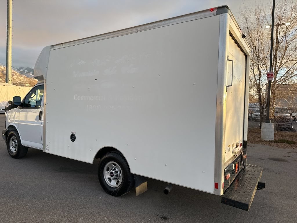 Used 2020 GMC Savana 3500 w/ Power Convenience Package RWD image 6