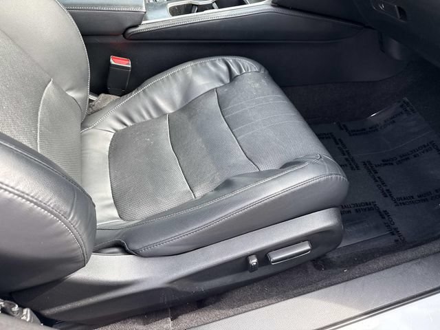 Used 2018 Honda Accord EX-L image 10