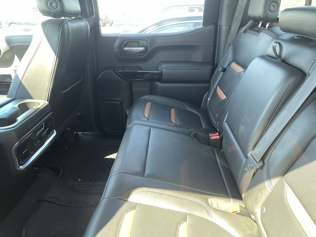 Used 2021 GMC Sierra 1500 AT4 w/ AT4 Premium Package AWD/4WD image 6