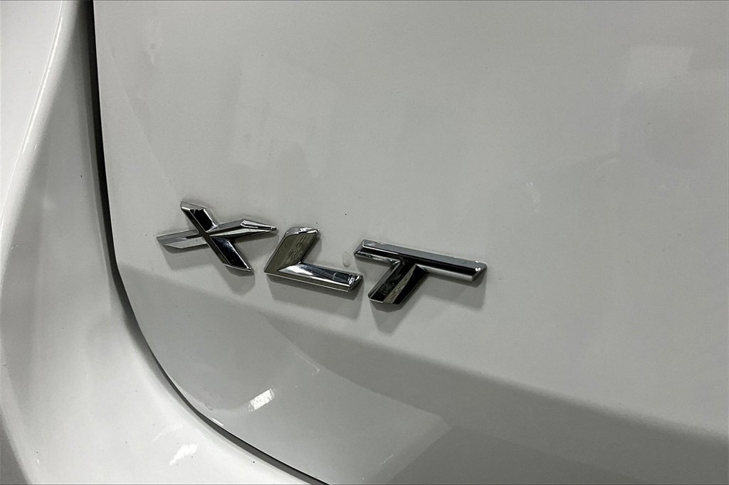 Used 2023 Ford Explorer XLT w/ Equipment Group 202A image 24