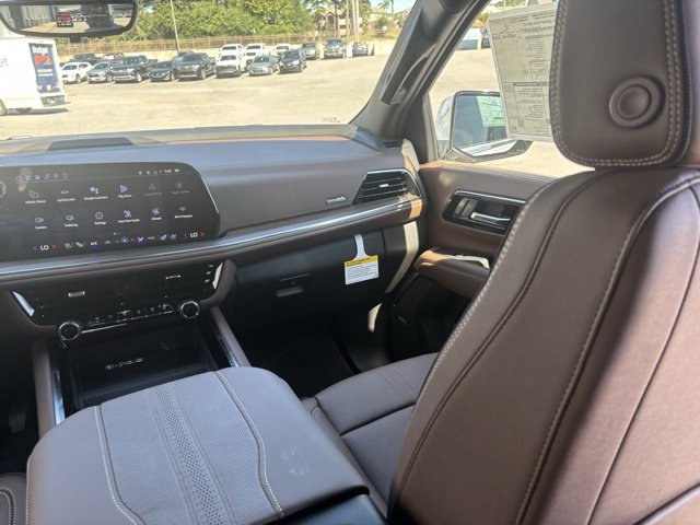 New 2026 Chevrolet Suburban High Country w/ Sun And Tow Package image 22