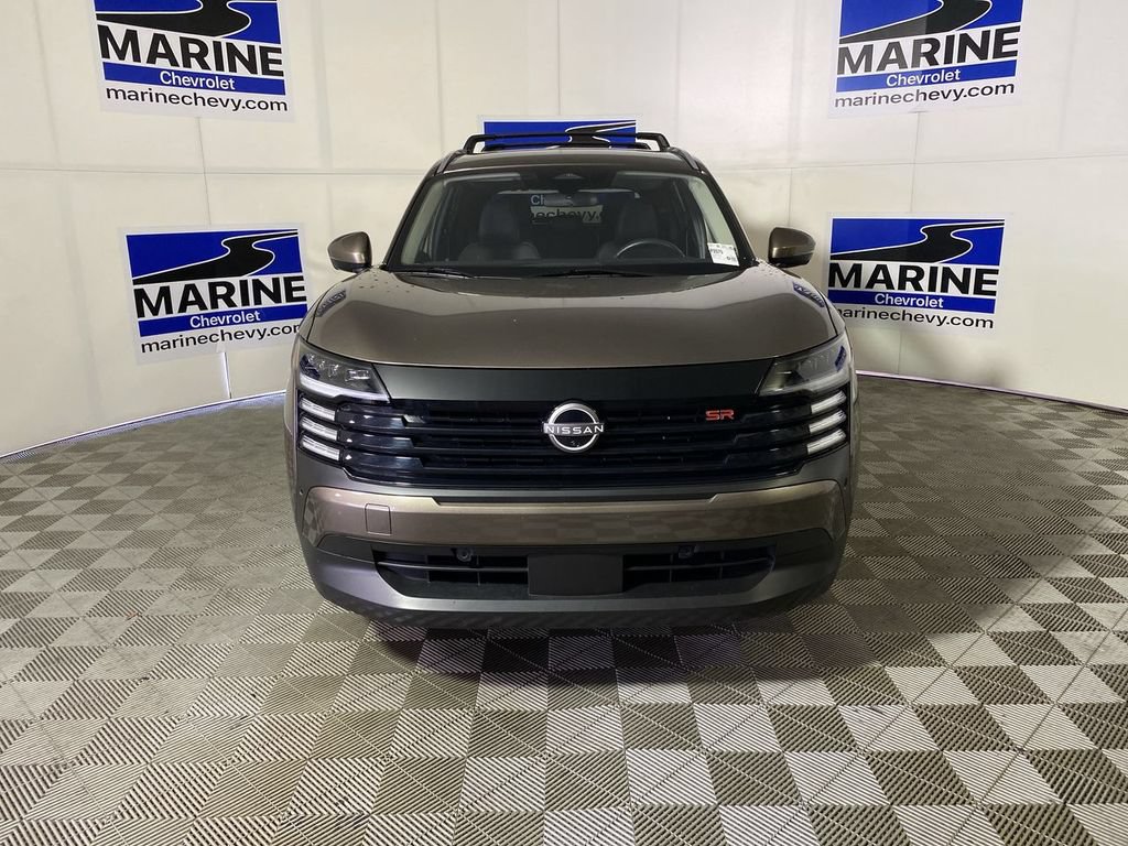 Used 2025 Nissan Kicks SR FWD image 12