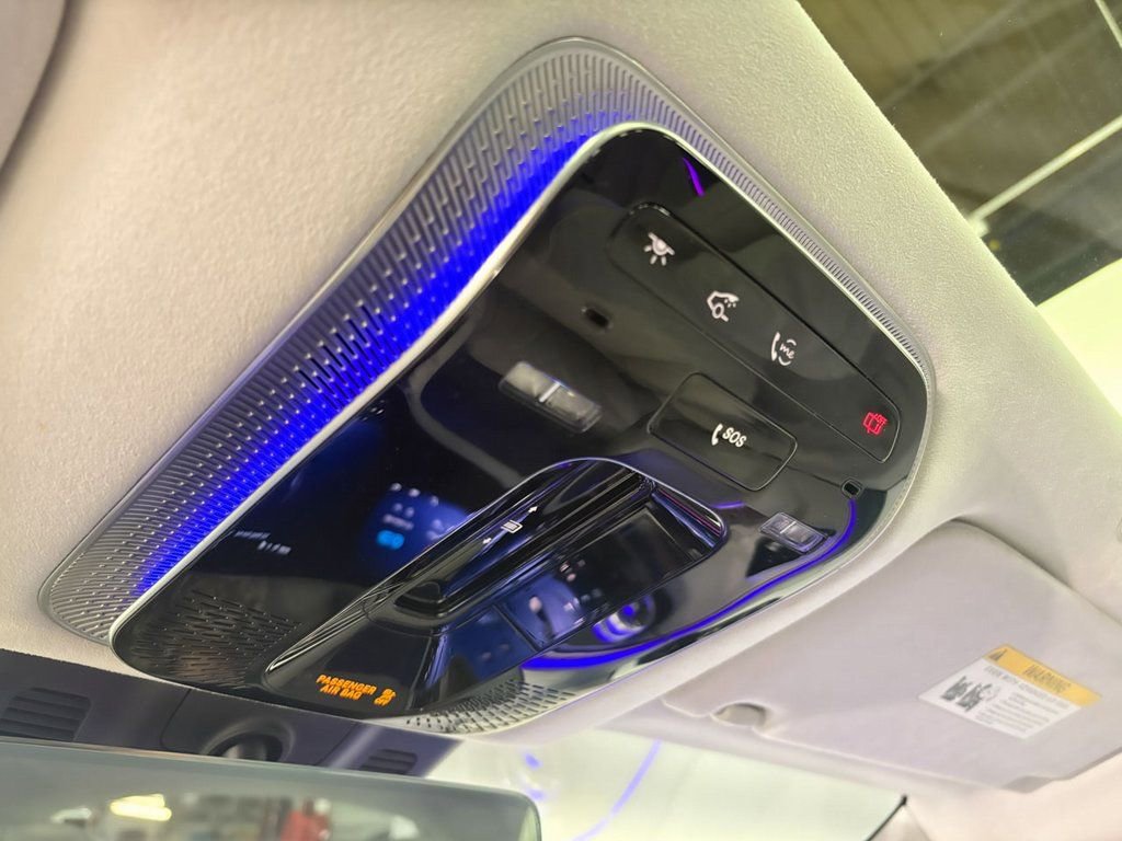 Used 2022 Mercedes-Benz EQS 580 4MATIC Sedan image 26