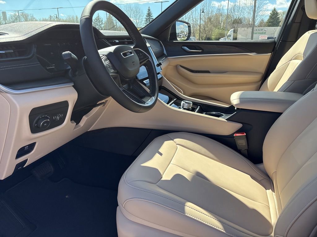 New 2026 Jeep Grand Cherokee Limited image 7