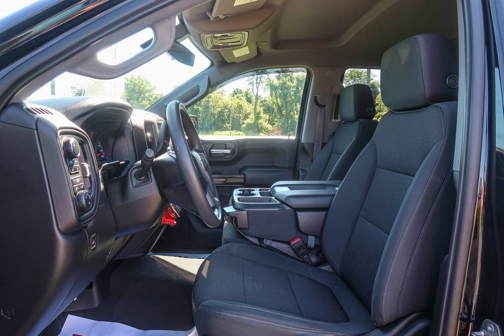 Used 2021 Chevrolet Silverado 1500 Custom Trail Boss w/ Midnight Edition AWD/4WD image 23