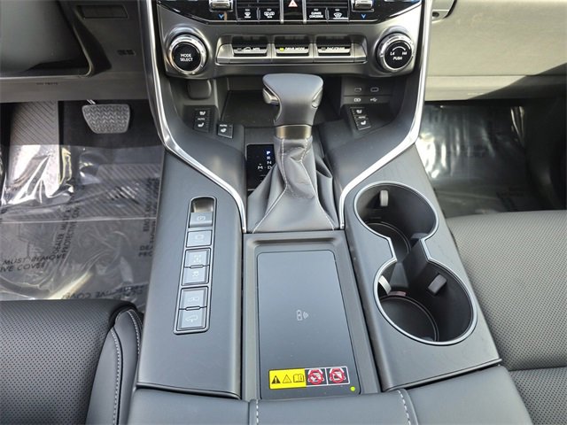 New 2026 Lexus LX 600 4WD w/ Luxury Package image 27