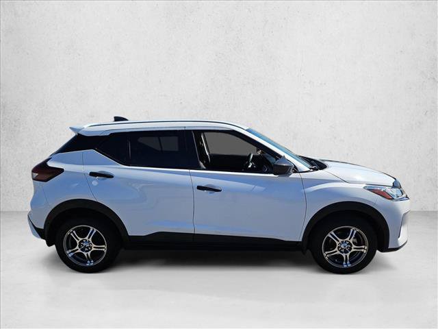 Used 2024 Nissan Kicks S FWD video 4